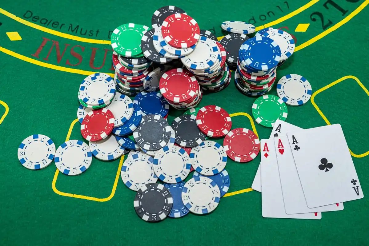 chan thar အွန်လိုင်း ကတ်ဂိမ်းများ – Poker Baccarat Dragon Tiger MMK ဖြင့် ကစားရန်